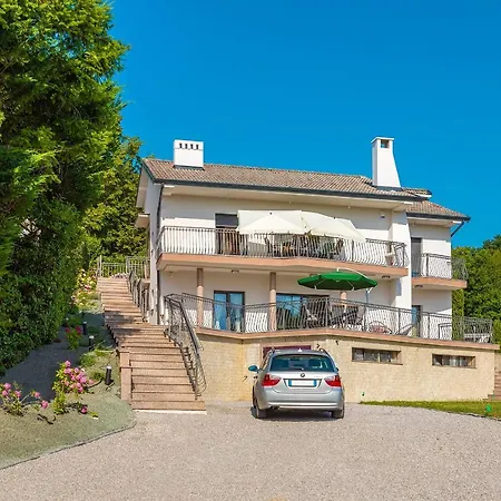 Veroeva * Rukavac (Primorje-Gorski Kotar)